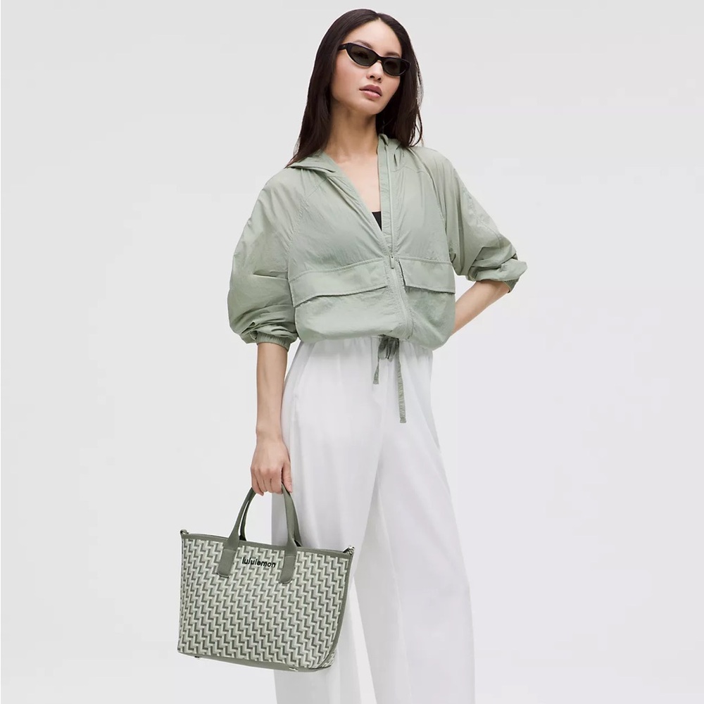 lululemon Classic Knit Small Tote Bag 8L Green Sage